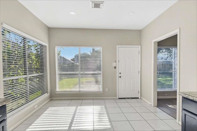 1011 Wentworth Drive, Pearland, TX 77584