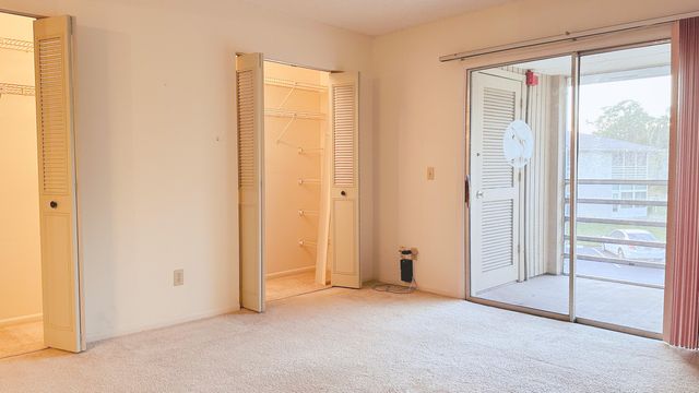 25 Lake Vista Trl Apt 204, Port St Lucie, FL 34952