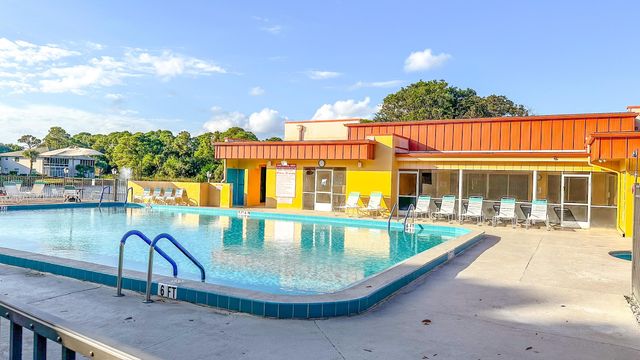 25 Lake Vista Trl Apt 204, Port St Lucie, FL 34952