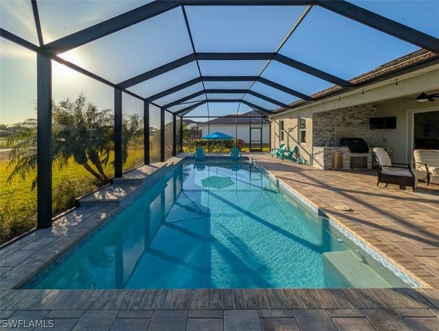 18702 Lake Hammock DR, Naples, FL 34114