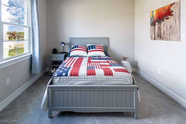 18702 Lake Hammock DR, Naples, FL 34114