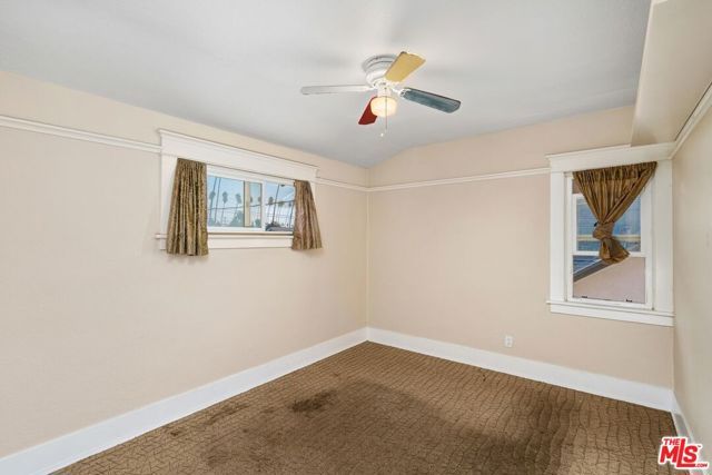 4812 Arlington Avenue, Los Angeles, CA 90043
