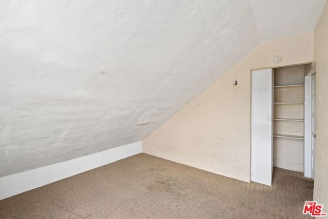4812 Arlington Avenue, Los Angeles, CA 90043