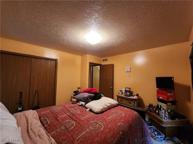 9608 Reno Avenue, Cleveland, OH 44105