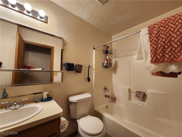 9608 Reno Avenue, Cleveland, OH 44105