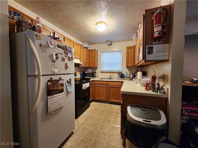 9608 Reno Avenue, Cleveland, OH 44105