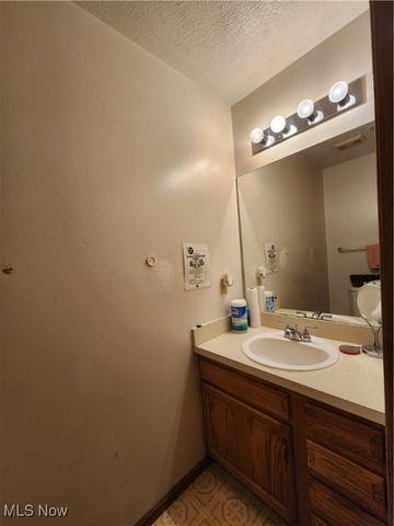 9608 Reno Avenue, Cleveland, OH 44105