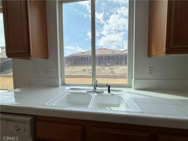 1742 Welsh Drive, San Jacinto, CA 92582