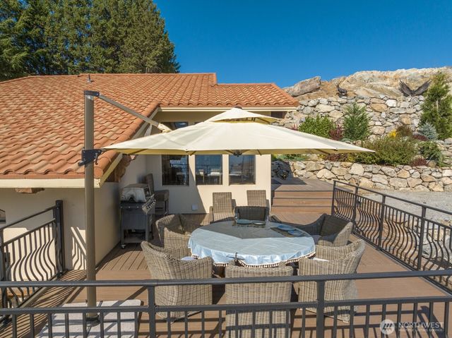 61 Washut Lane, Manson, WA 98831