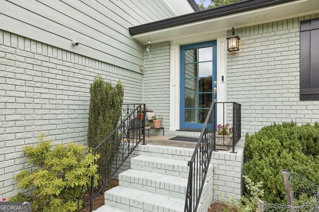 6879 Vic Ar Road, Peachtree Corners, GA 30360
