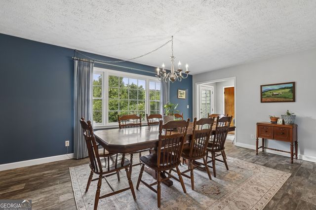 6879 Vic Ar Road, Peachtree Corners, GA 30360