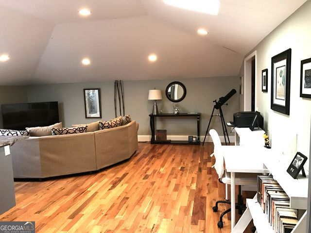 6879 Vic Ar Road, Peachtree Corners, GA 30360