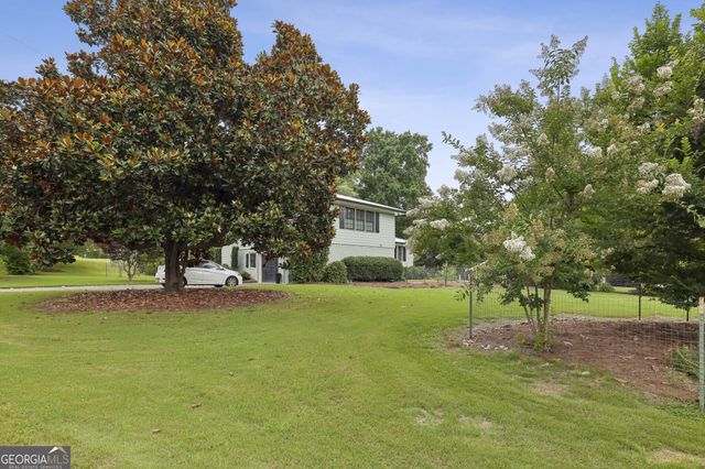 6879 Vic Ar Road, Peachtree Corners, GA 30360