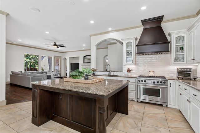 927 Mckamy Drive, Allen, TX 75013