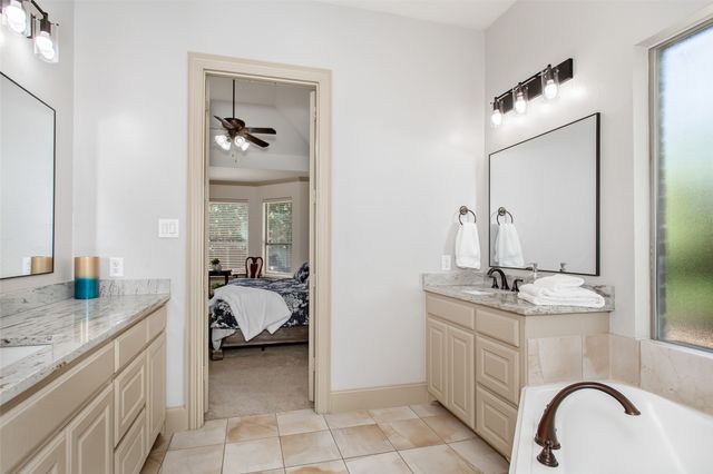 927 Mckamy Drive, Allen, TX 75013