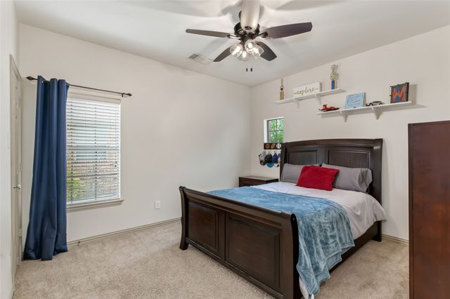 927 Mckamy Drive, Allen, TX 75013