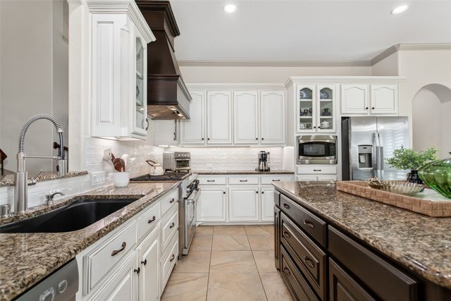 927 Mckamy Drive, Allen, TX 75013