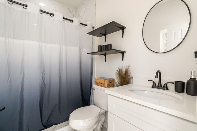 4906 E 2nd Street, Panama City, FL 32404