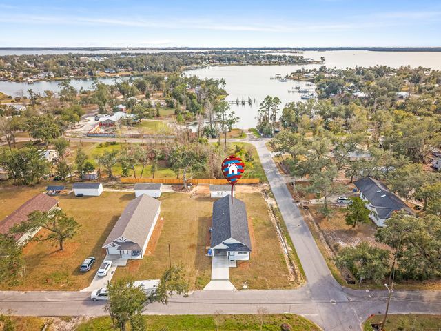 4906 E 2nd Street, Panama City, FL 32404