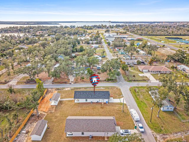 4906 E 2nd Street, Panama City, FL 32404