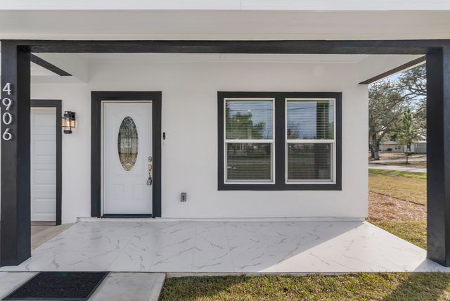 4906 E 2nd Street, Panama City, FL 32404