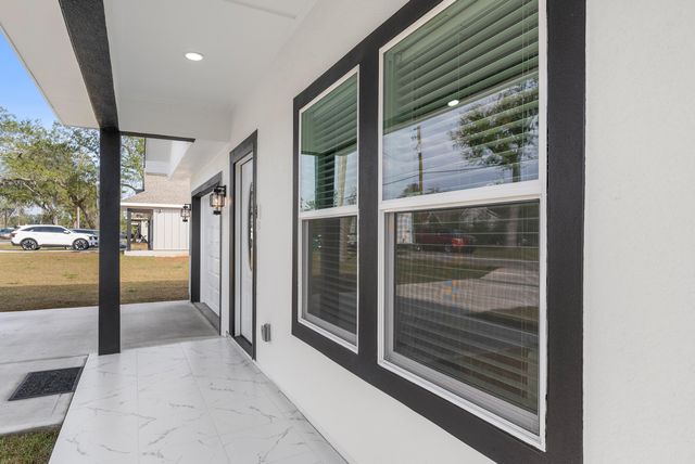 4906 E 2nd Street, Panama City, FL 32404