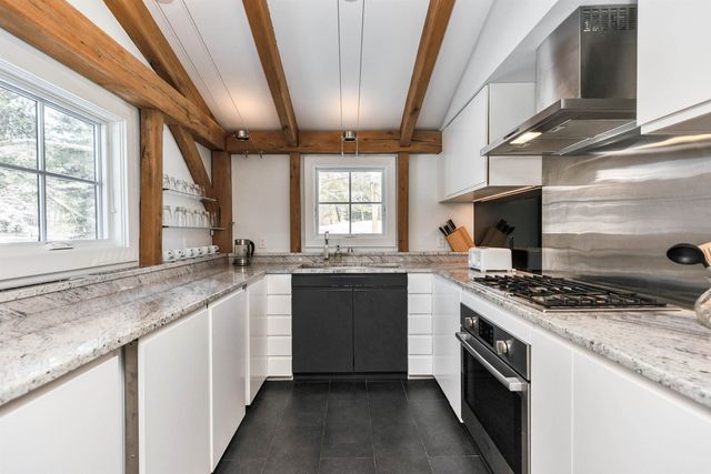 4 Tannery Hill Road, Hancock, NH 03449