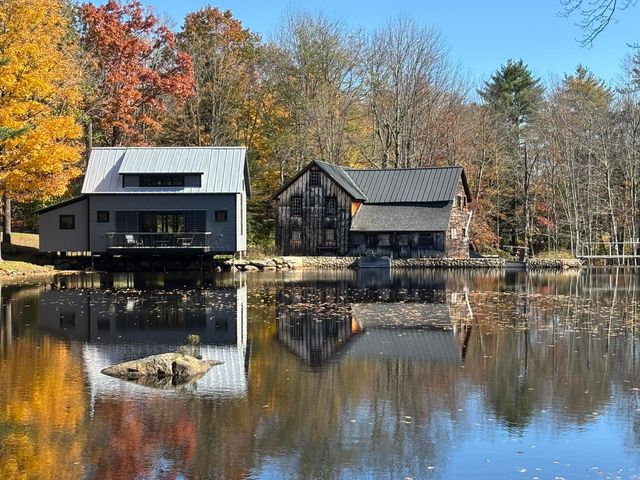 4 Tannery Hill Road, Hancock, NH 03449