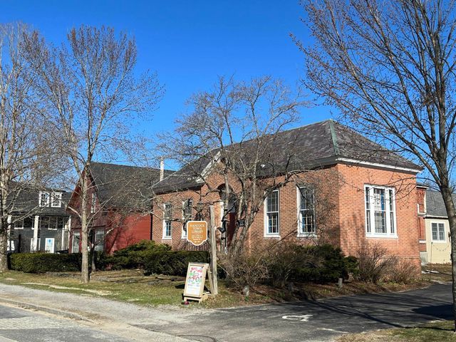 4 Tannery Hill Road, Hancock, NH 03449