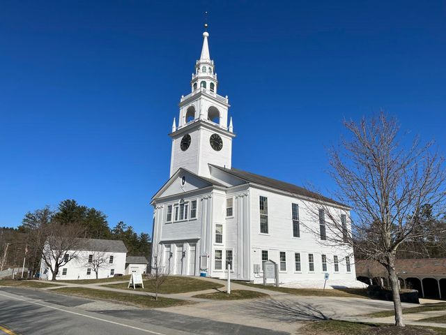 4 Tannery Hill Road, Hancock, NH 03449