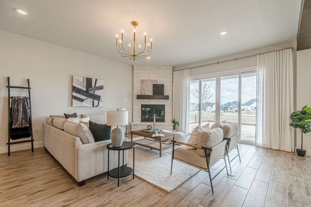 1316 Dancing Oak LN, San Marcos, TX 78666