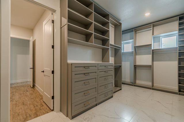 1316 Dancing Oak LN, San Marcos, TX 78666