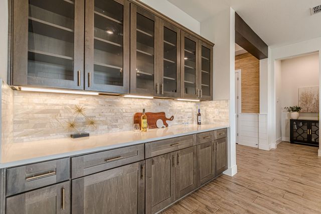 1316 Dancing Oak LN, San Marcos, TX 78666