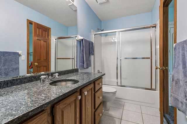 3655 Urbandale Lane N, Plymouth, MN 55446