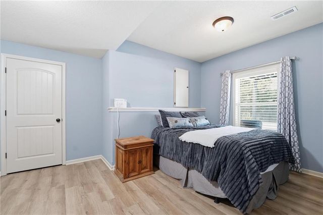 10365 N Skiles Court, Kansas City, MO 64157