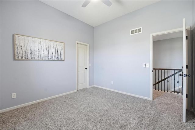 10365 N Skiles Court, Kansas City, MO 64157