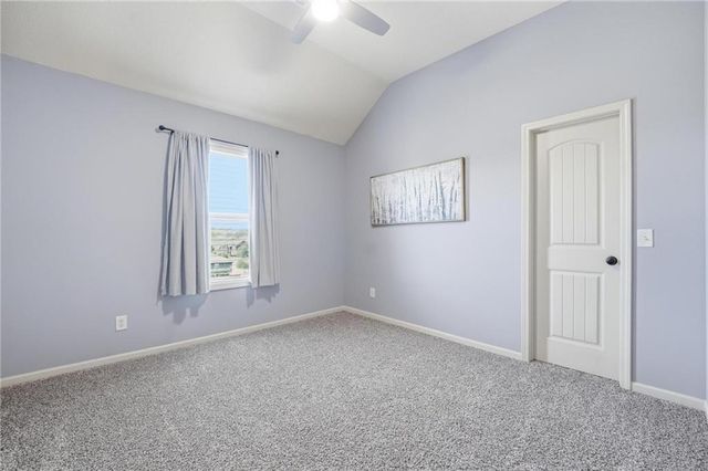 10365 N Skiles Court, Kansas City, MO 64157