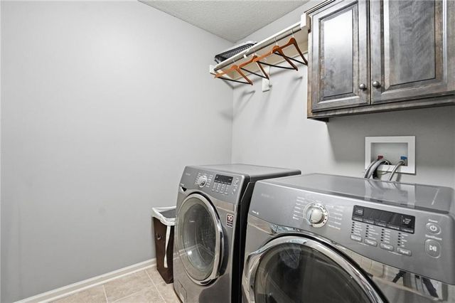 10365 N Skiles Court, Kansas City, MO 64157