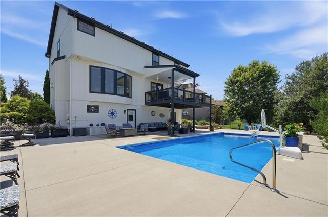 10365 N Skiles Court, Kansas City, MO 64157