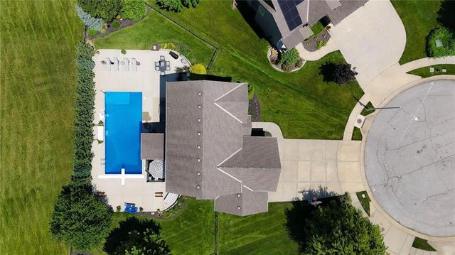 10365 N Skiles Court, Kansas City, MO 64157