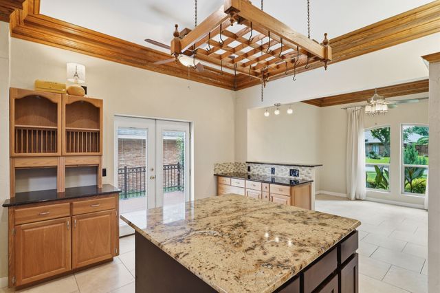 1509 Aylesbury Lane, Plano, TX 75075