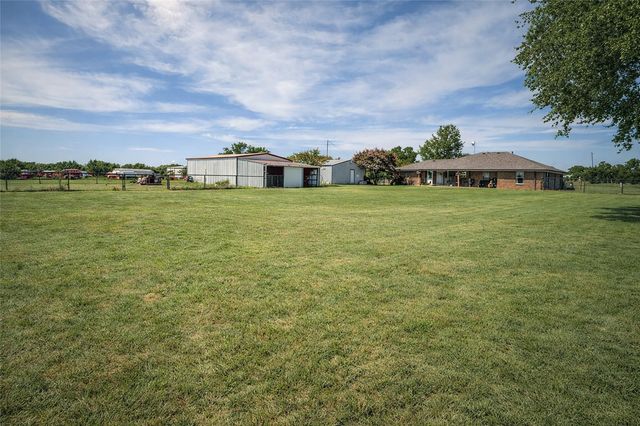 903 Houston St Street, Anna, TX 75409