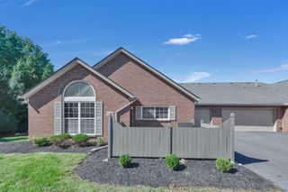 6813 Ridge Rock Drive, 14, New Albany, OH 43054