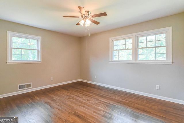 99 Woodvalley Drive, Fayetteville, GA 30215