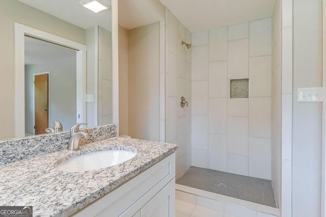 99 Woodvalley Drive, Fayetteville, GA 30215