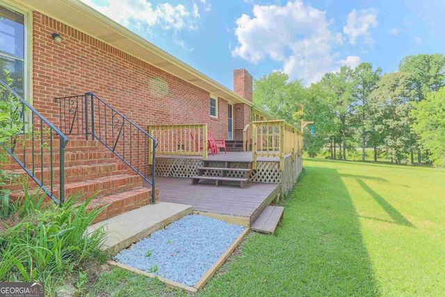 99 Woodvalley Drive, Fayetteville, GA 30215