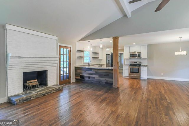 99 Woodvalley Drive, Fayetteville, GA 30215