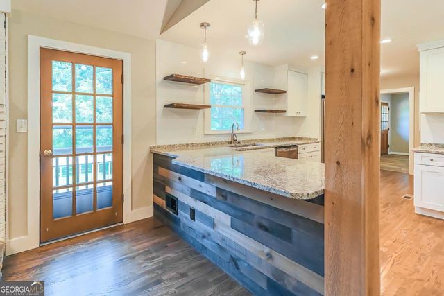 99 Woodvalley Drive, Fayetteville, GA 30215