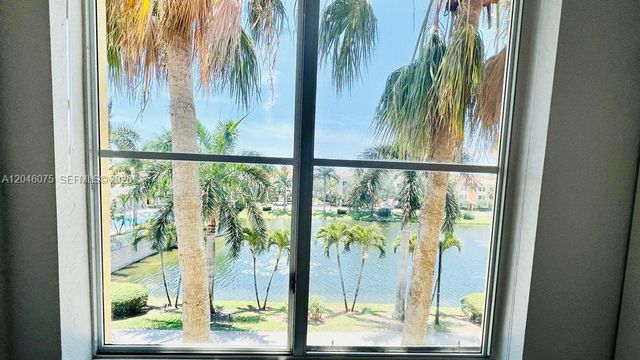 11029 Legacy Boulevard 303, Palm Beach Gardens, FL 33410