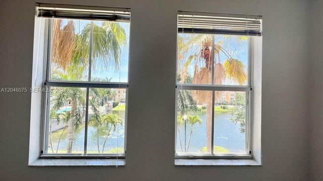11029 Legacy Boulevard 303, Palm Beach Gardens, FL 33410